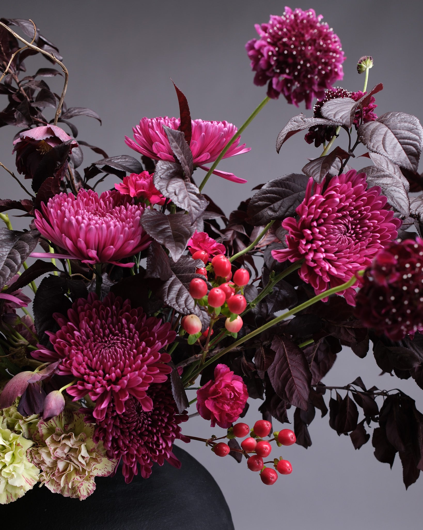Velvet Twilight – Modern Fall Arrangement