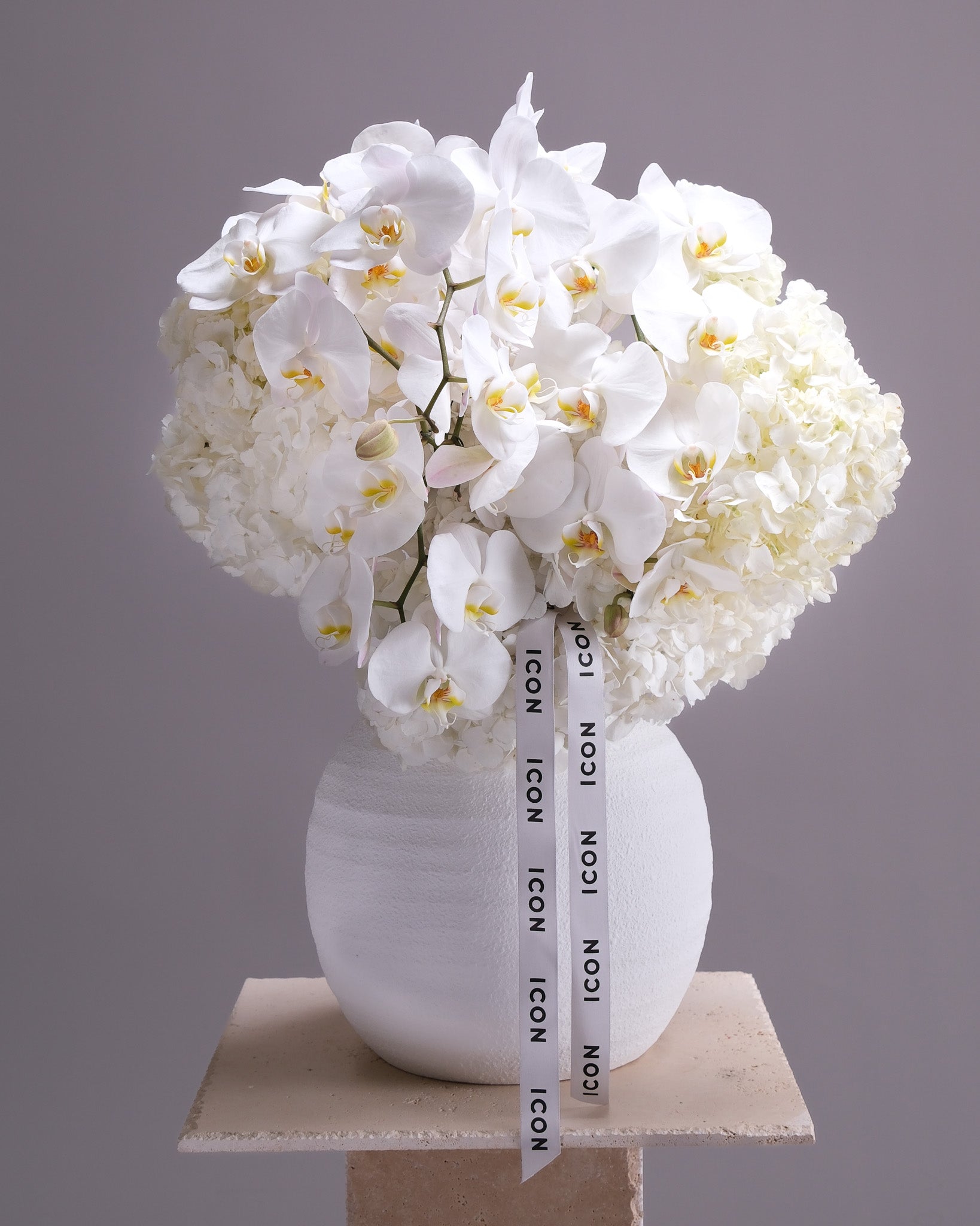 White Flowers: 20 Varieties, Meanings, and Wedding Bouquet Inspiration