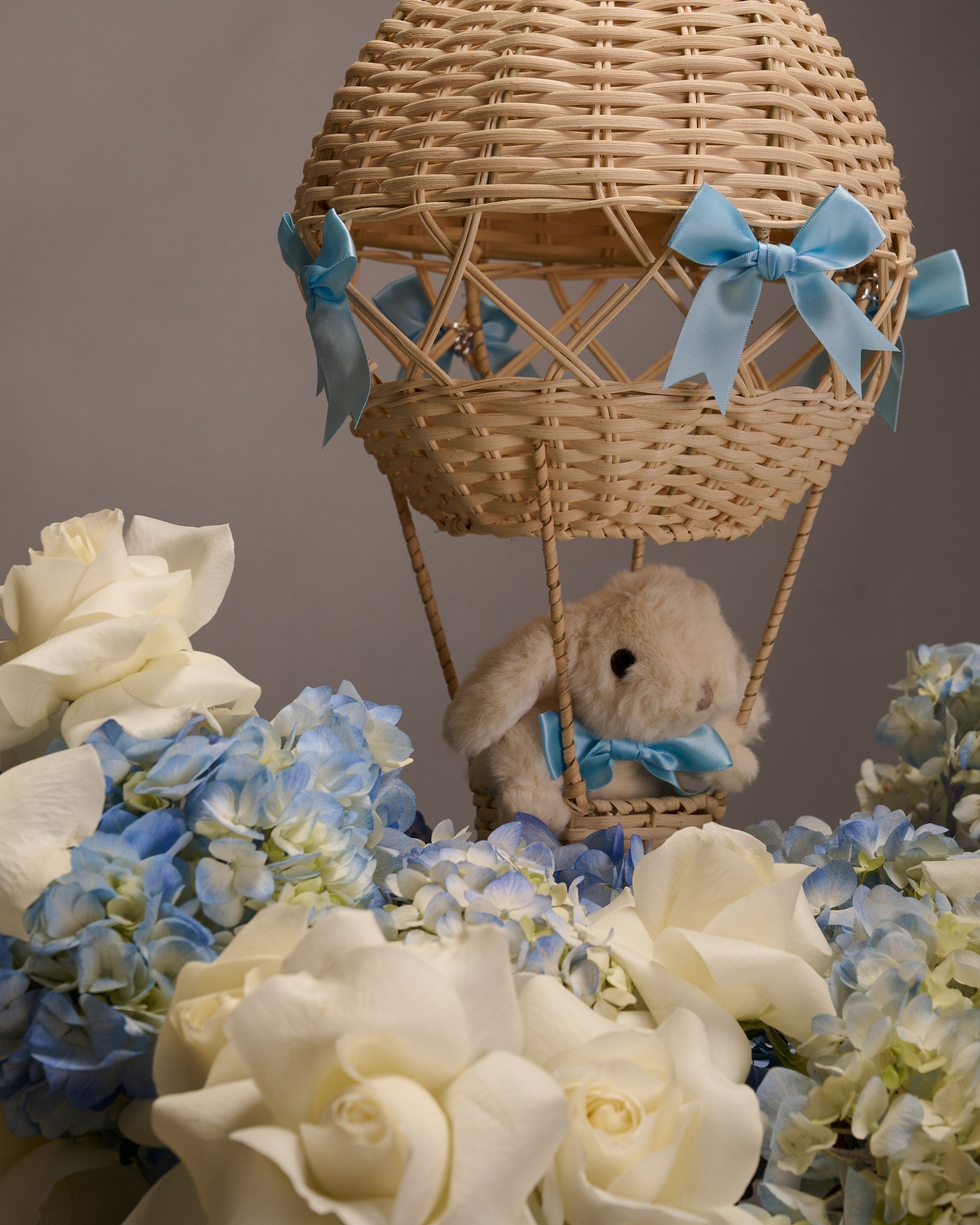 Iconic "Oh, Baby!" Arrangement - Flower Icon