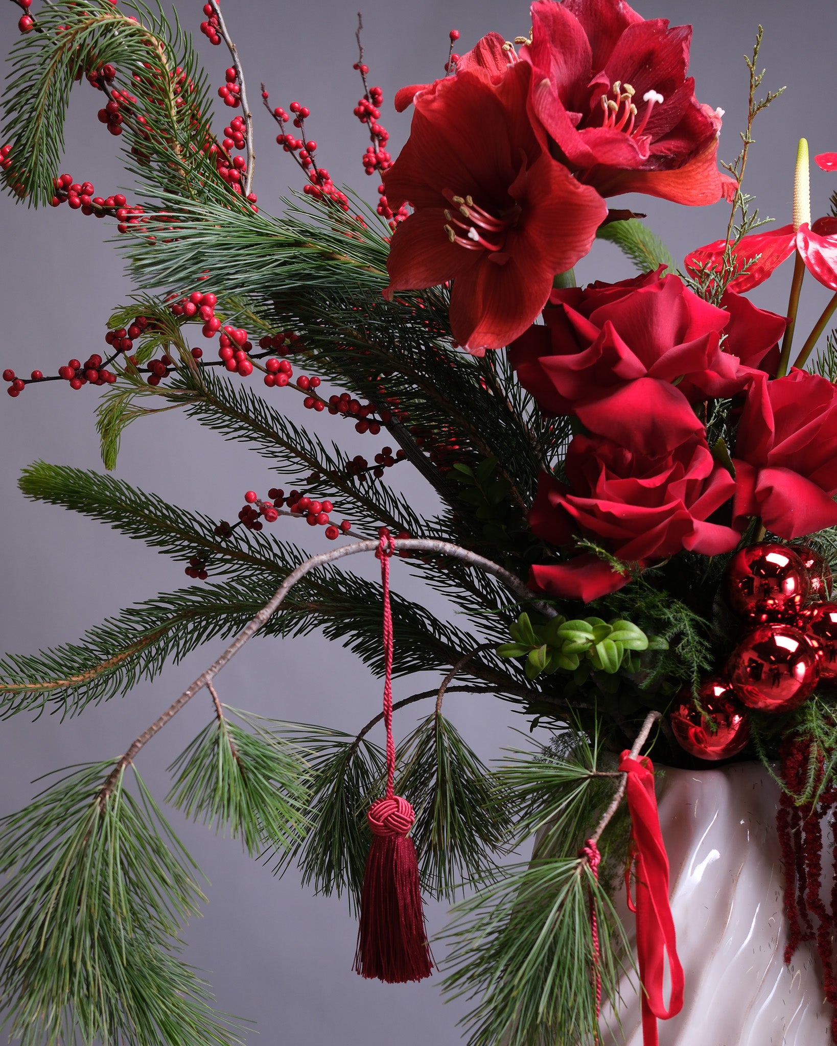 Christmas Grand Icon Arrangement