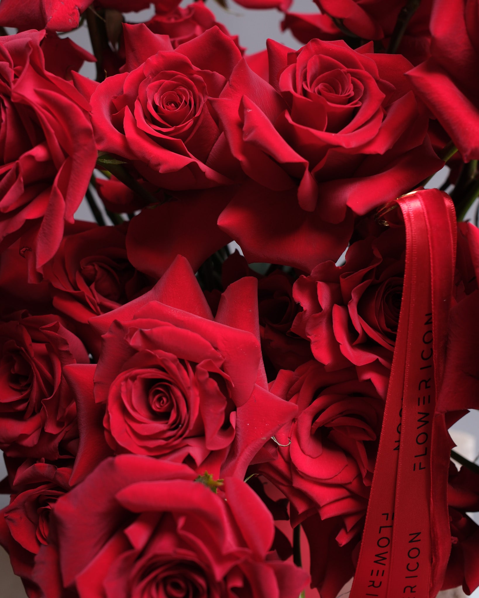 Red Roses Iconic Flower Box