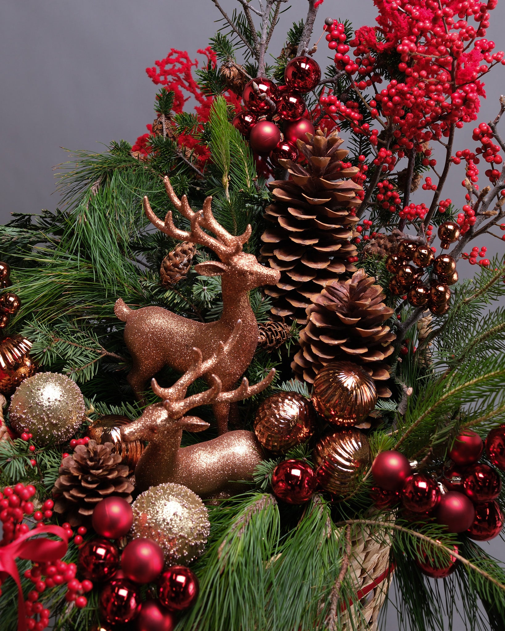 XXL Christmas Basket Arrangement